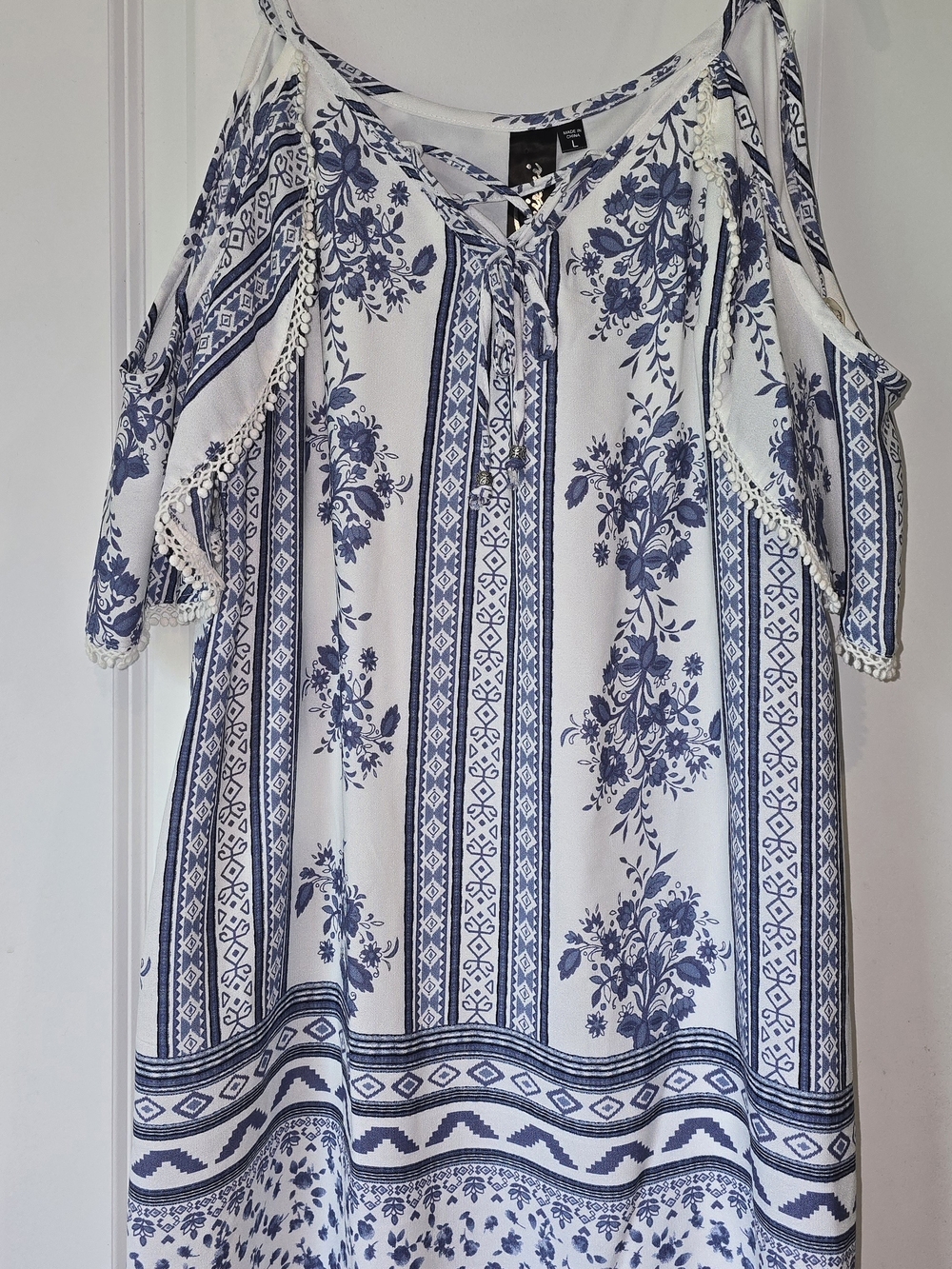 Trixxi White and Blue One-Shoulder Floral Dress